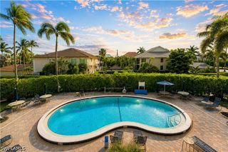 1050 6th ST S 1050, Naples, FL 34102