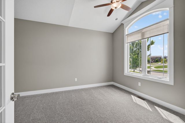 3667 NW 165th Street, Clive, IA 50325