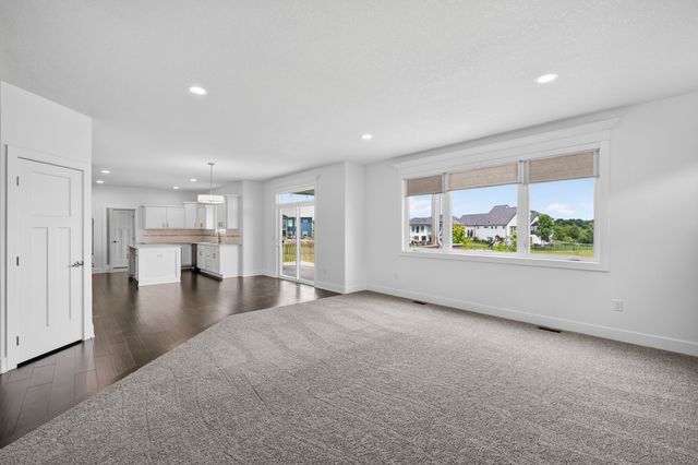 3667 NW 165th Street, Clive, IA 50325