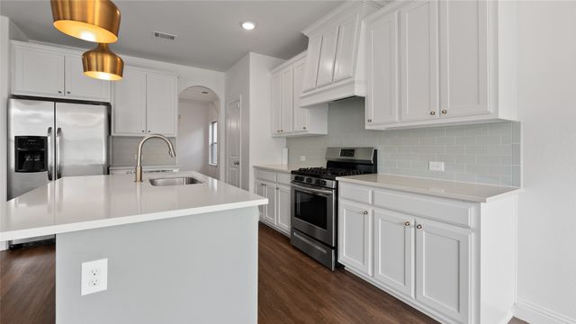 5253 Ranchero Trail, Fort Worth, TX 76126