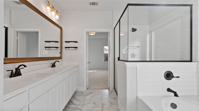 5253 Ranchero Trail, Fort Worth, TX 76126