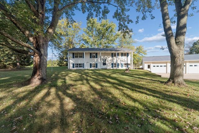 1140 Covert Road, Leslie, MI 49251