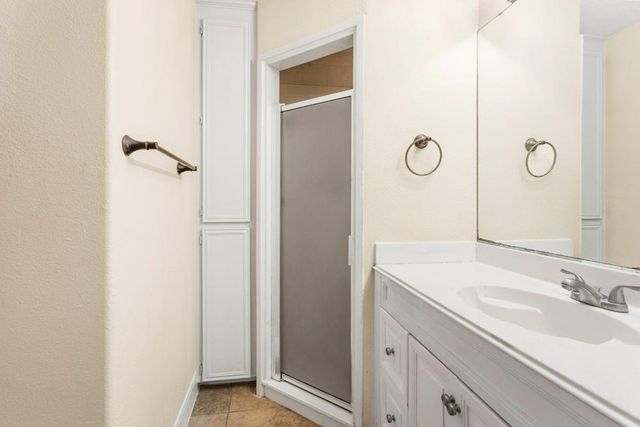 509 Teal Drive, Dickinson, TX 77539