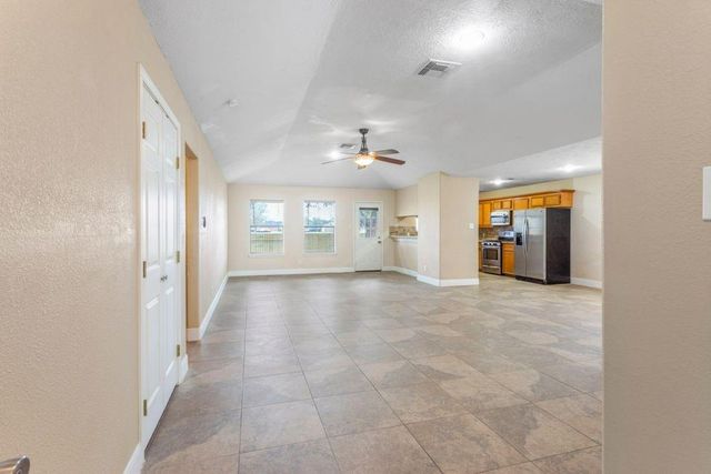 509 Teal Drive, Dickinson, TX 77539