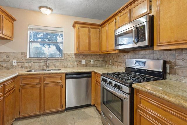 509 Teal Drive, Dickinson, TX 77539