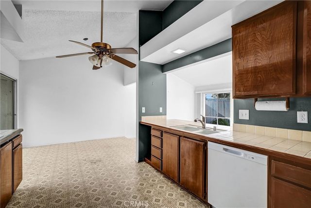 609 Calle Miguel, San Clemente, CA 92672