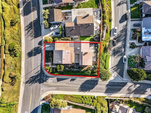 609 Calle Miguel, San Clemente, CA 92672