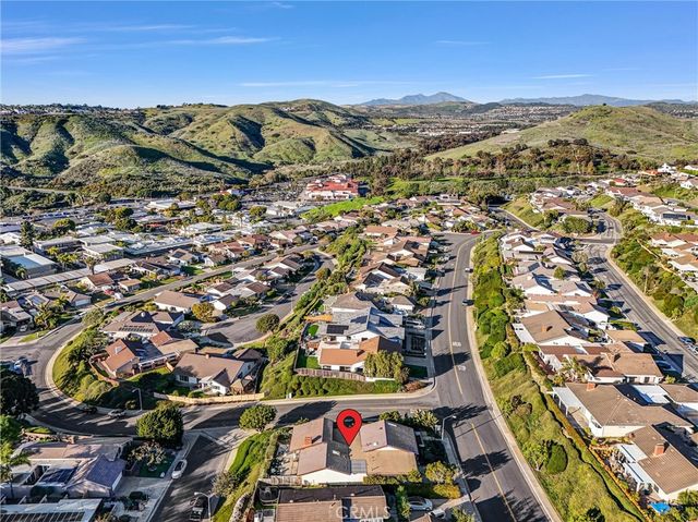 609 Calle Miguel, San Clemente, CA 92672