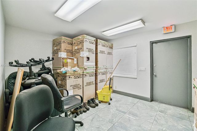 5101 NW 10th Terrace, Fort Lauderdale, FL 33309