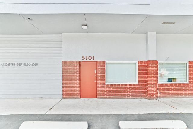 5101 NW 10th Terrace, Fort Lauderdale, FL 33309