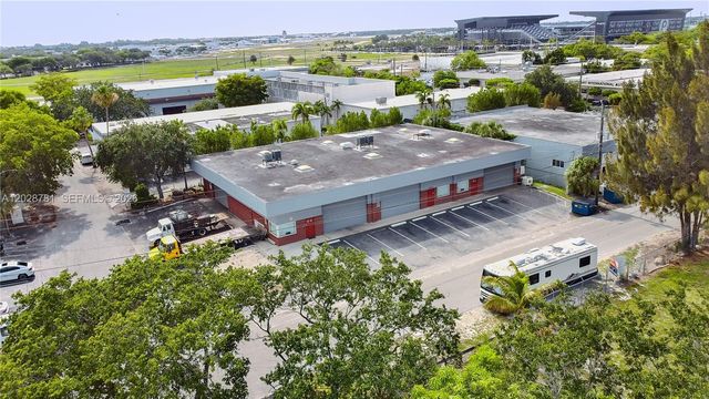 5101 NW 10th Terrace, Fort Lauderdale, FL 33309