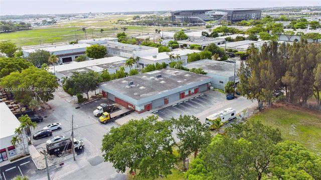 5101 NW 10th Terrace, Fort Lauderdale, FL 33309