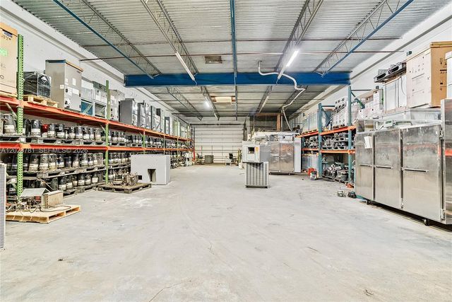 5101 NW 10th Terrace, Fort Lauderdale, FL 33309