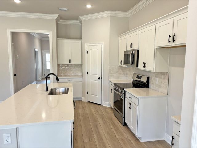 2806 San Antone Court, Crestview, FL 32539