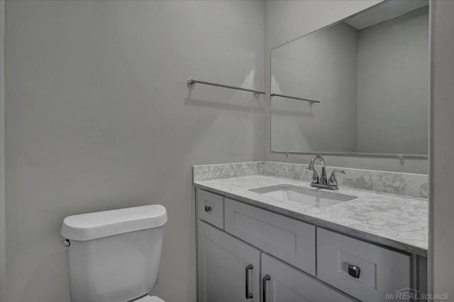 23136 Battelle Avenue, Hazel Park, MI 48030