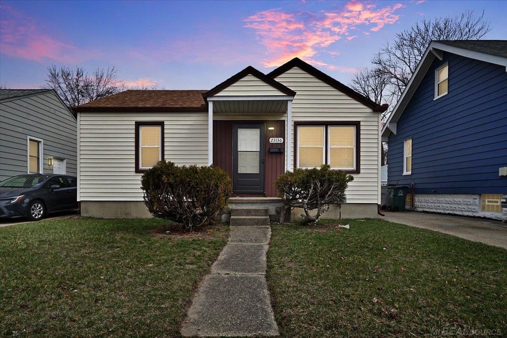 23136 Battelle Avenue, Hazel Park, MI 48030