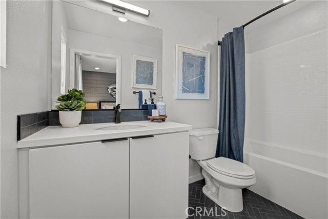 7342 Foster Bridge Boulevard, Downey, CA 90240