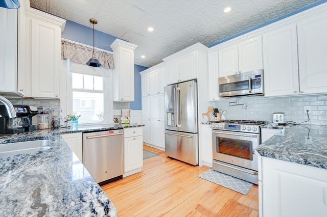 23 Germain St, Worcester, MA 01602