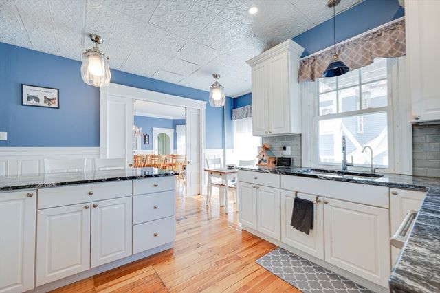 23 Germain St, Worcester, MA 01602