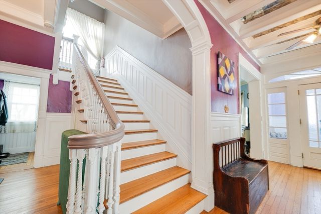 23 Germain St, Worcester, MA 01602
