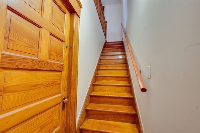23 Germain St, Worcester, MA 01602