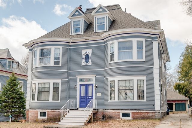 23 Germain St, Worcester, MA 01602
