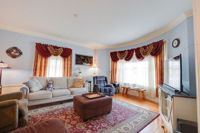 23 Germain St, Worcester, MA 01602