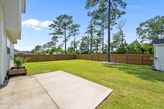 413 Wind Sail Court, Sneads Ferry, NC 28460
