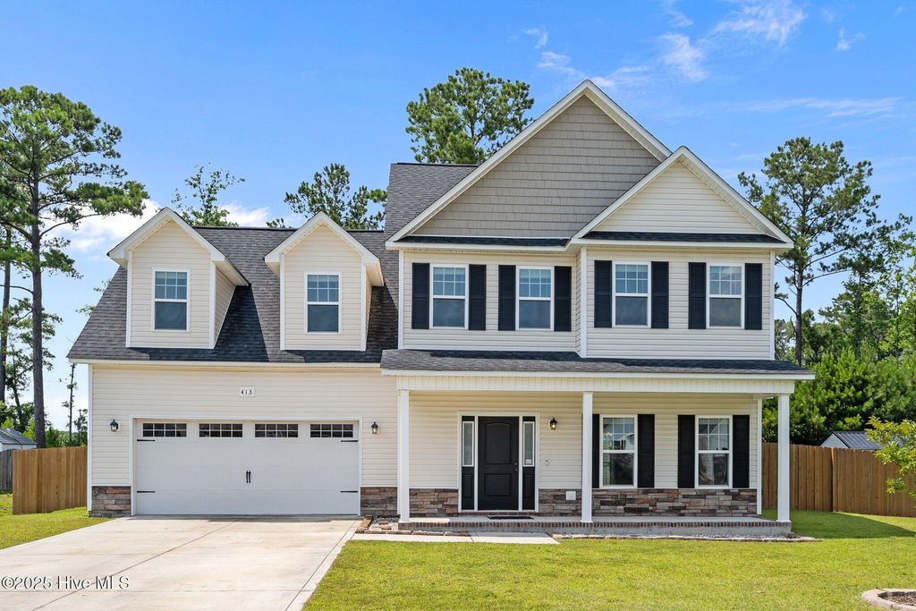 413 Wind Sail Court, Sneads Ferry, NC 28460