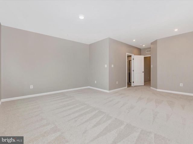 10020 BEERSE, Ijamsville, MD 21754
