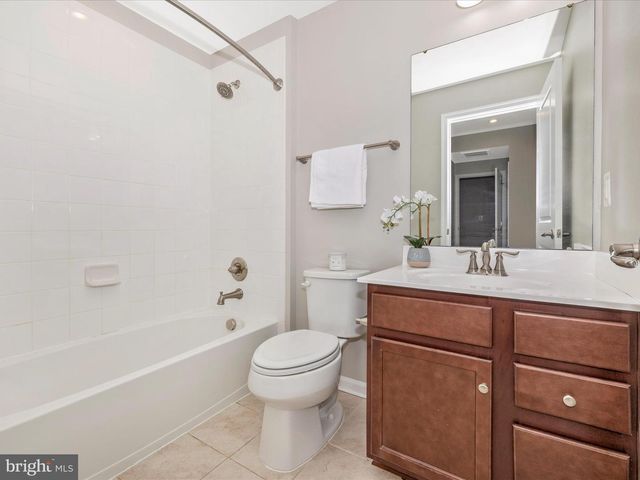 10020 BEERSE, Ijamsville, MD 21754
