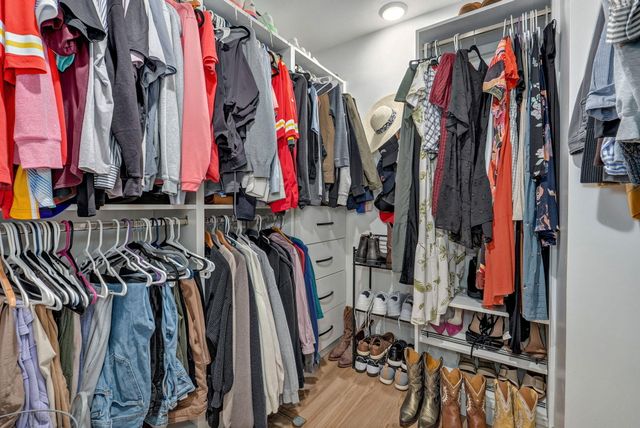 1842 E Richmond Place, Springfield, MO 65804