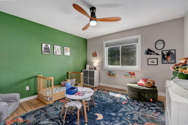 1842 E Richmond Place, Springfield, MO 65804