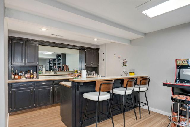 1842 E Richmond Place, Springfield, MO 65804