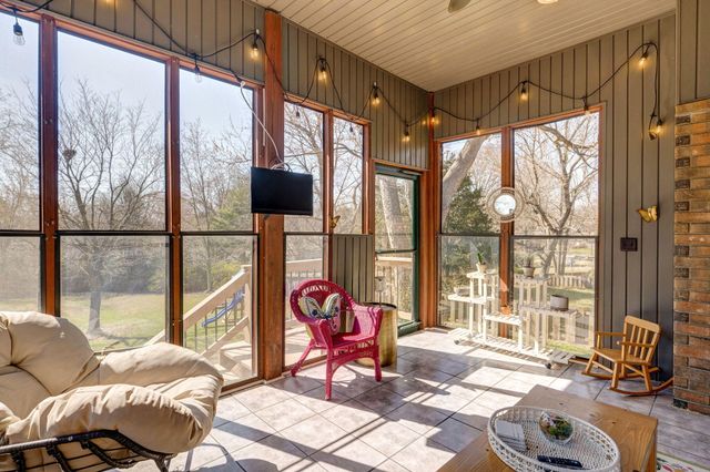 1842 E Richmond Place, Springfield, MO 65804