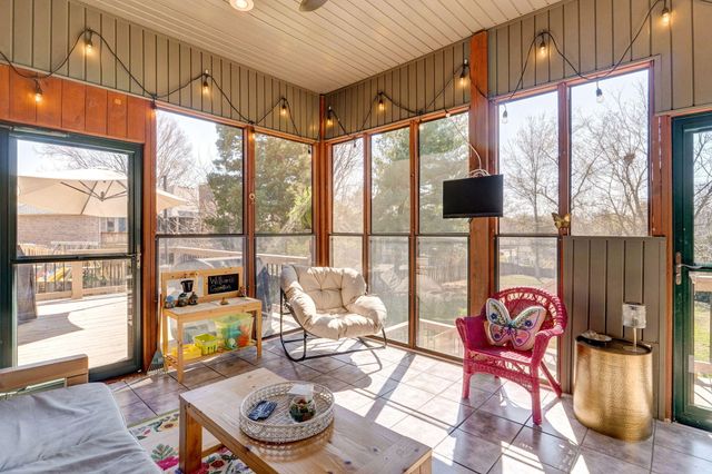 1842 E Richmond Place, Springfield, MO 65804