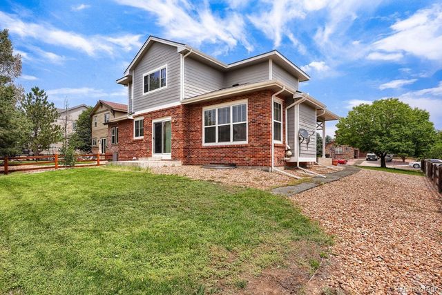 125 N Duquesne Street, Aurora, CO 80018