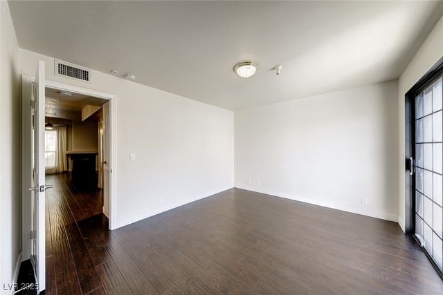 2603 South Durango Drive 203, Las Vegas, NV 89117