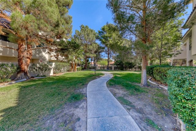 2603 South Durango Drive 203, Las Vegas, NV 89117