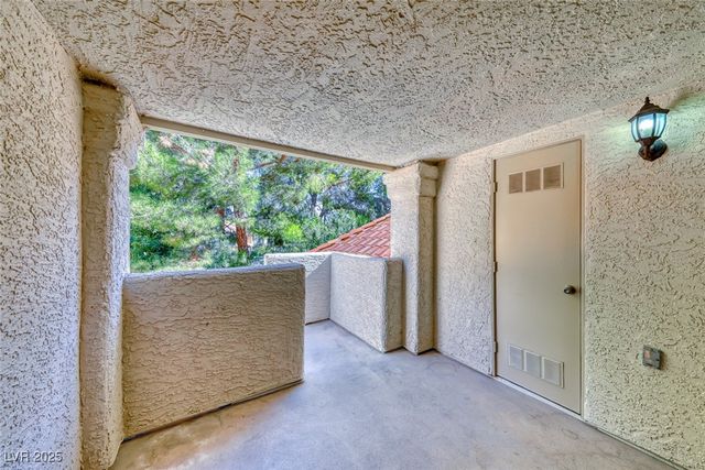 2603 South Durango Drive 203, Las Vegas, NV 89117