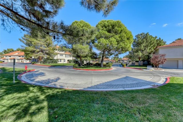 2603 South Durango Drive 203, Las Vegas, NV 89117