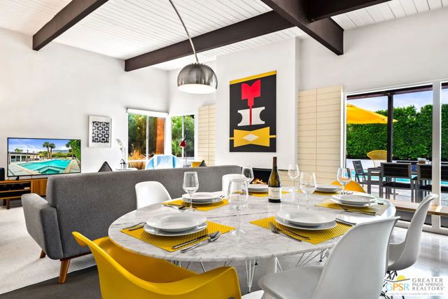 400 E Glen Circle, Palm Springs, CA 92262