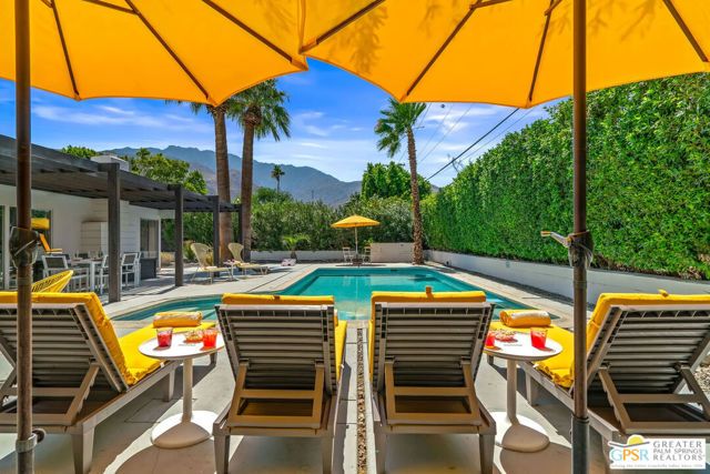 400 E Glen Circle, Palm Springs, CA 92262