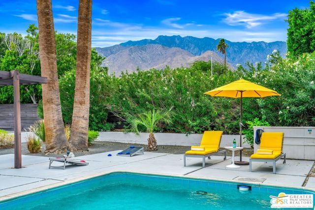 400 E Glen Circle, Palm Springs, CA 92262