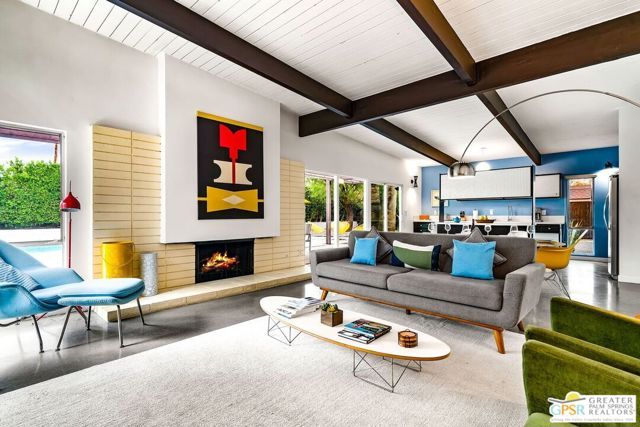 400 E Glen Circle, Palm Springs, CA 92262