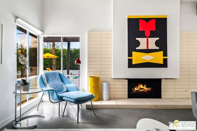400 E Glen Circle, Palm Springs, CA 92262