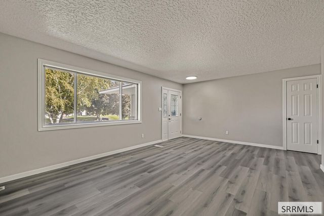556 E 13th Street, Idaho Falls, ID 83404
