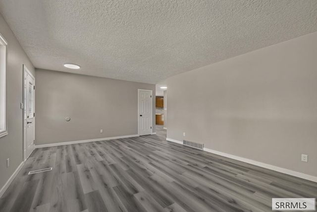 556 E 13th Street, Idaho Falls, ID 83404