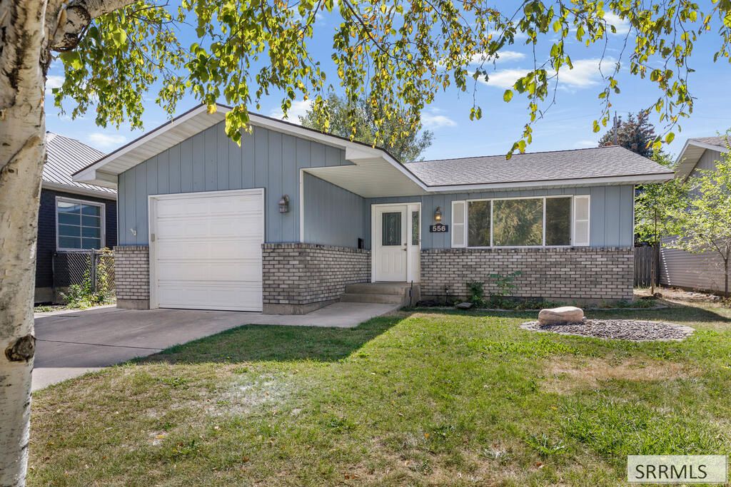 556 E 13th Street, Idaho Falls, ID 83404