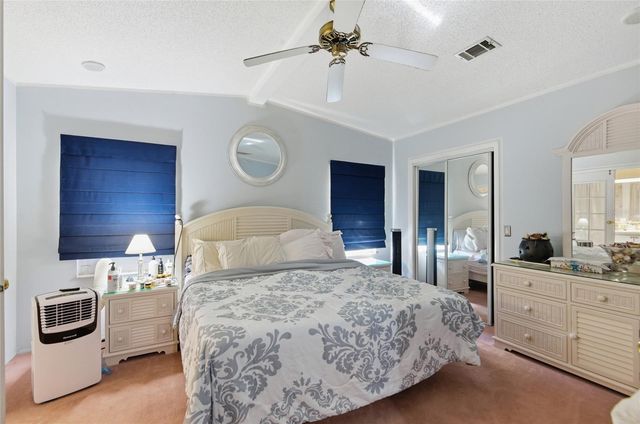 1537 DORAL CIRCLE, Lady Lake, FL 32159